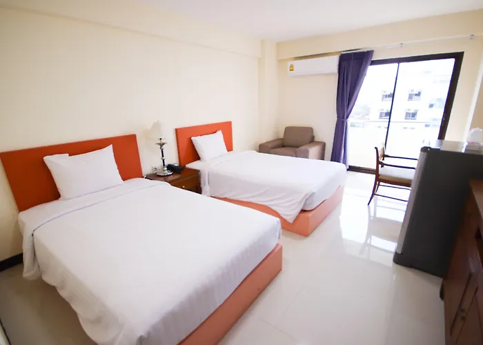 White House Bizotel Hotel Bangkok