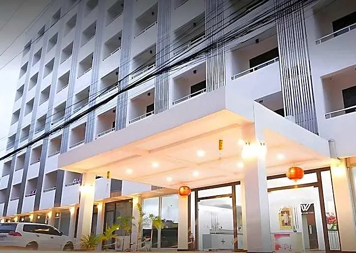 White House Bizotel Hotel Bangkok