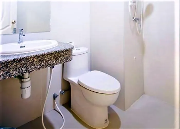 Hotel White House Bizotel
