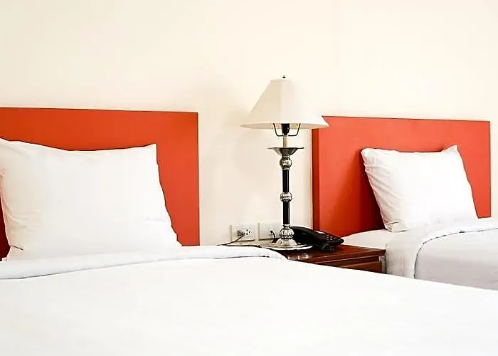 White House Bizotel Hotel Bangkok